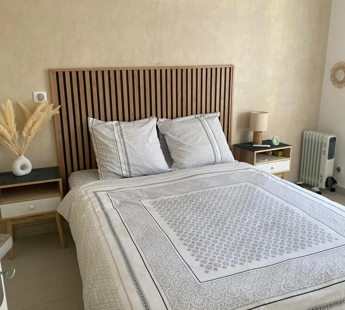 Zgondoiu Residence Nicea Apartament